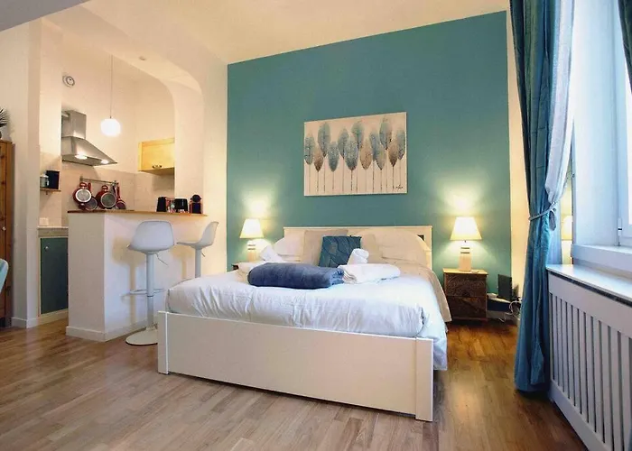 Urbana Appartement *