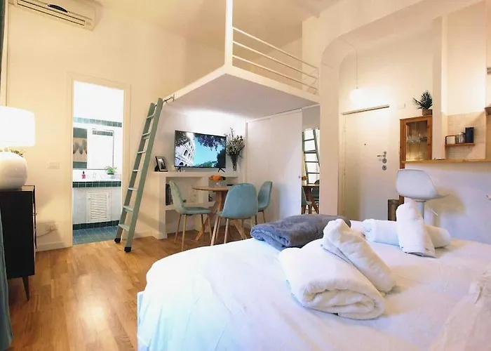 Urbana * Rome